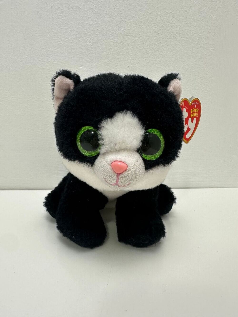 TY Beanie Baby “Ava” the Black and White Cat (6 inch)